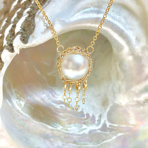 Pearl Jellyfish Necklace In Gold