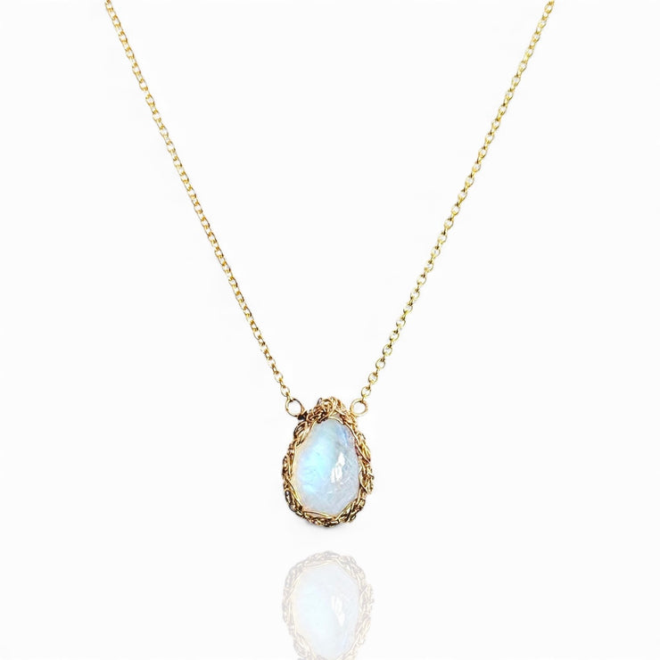Sierra Small Moonstone Necklace in Gold