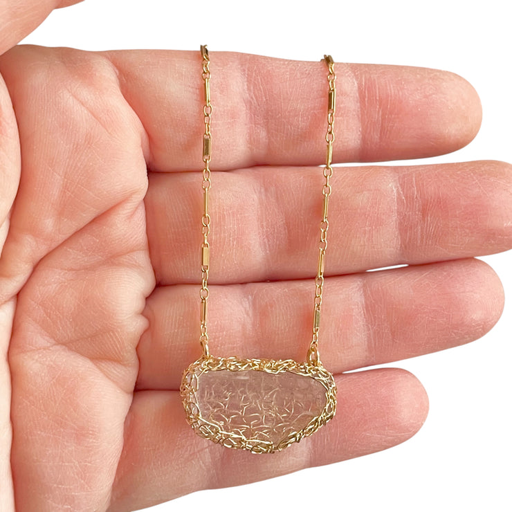 Kunzite Horizon Necklace In Gold