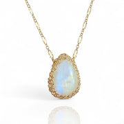 Sierra Medium Moonstone Necklace in Gold