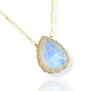 Sierra Medium Moonstone Necklace in Gold