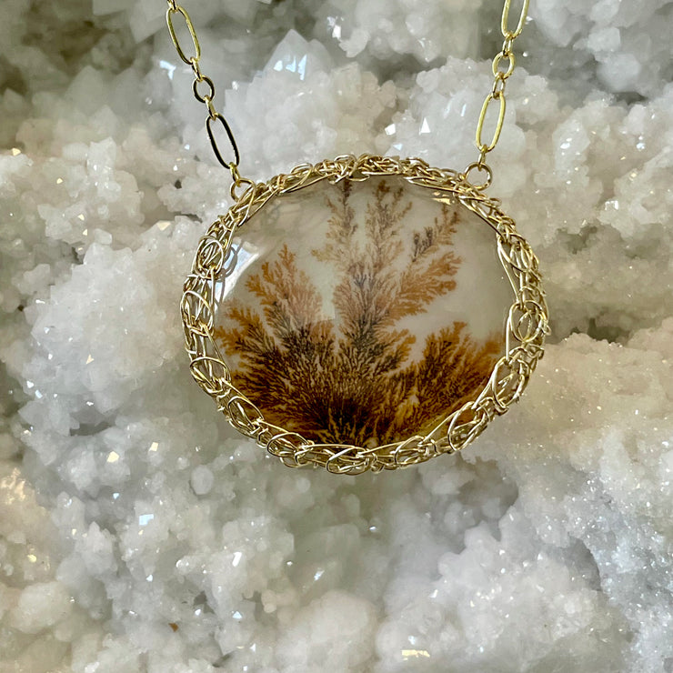 Dendritic Agate Oval Doublet Necklace In Gold